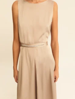 Abito elegante smanicato in raso - BEIGE