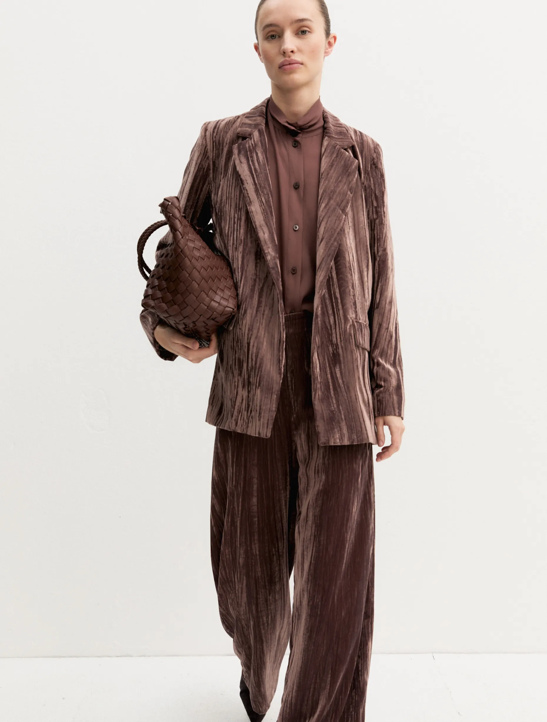 Blazer monopetto in velluto stretch - MARRONE