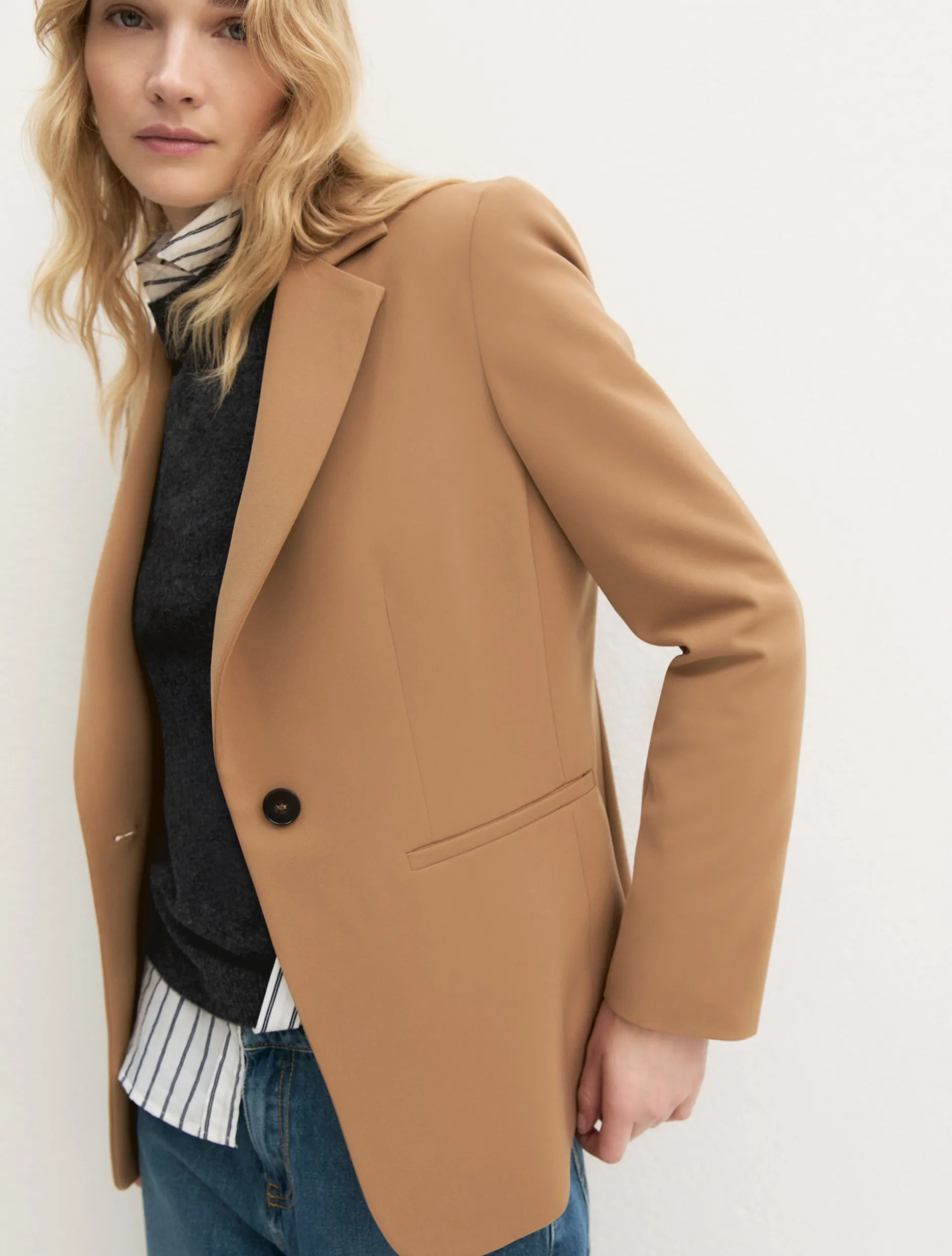 Blazer semiaderente in twill stretch - CAMMELLO