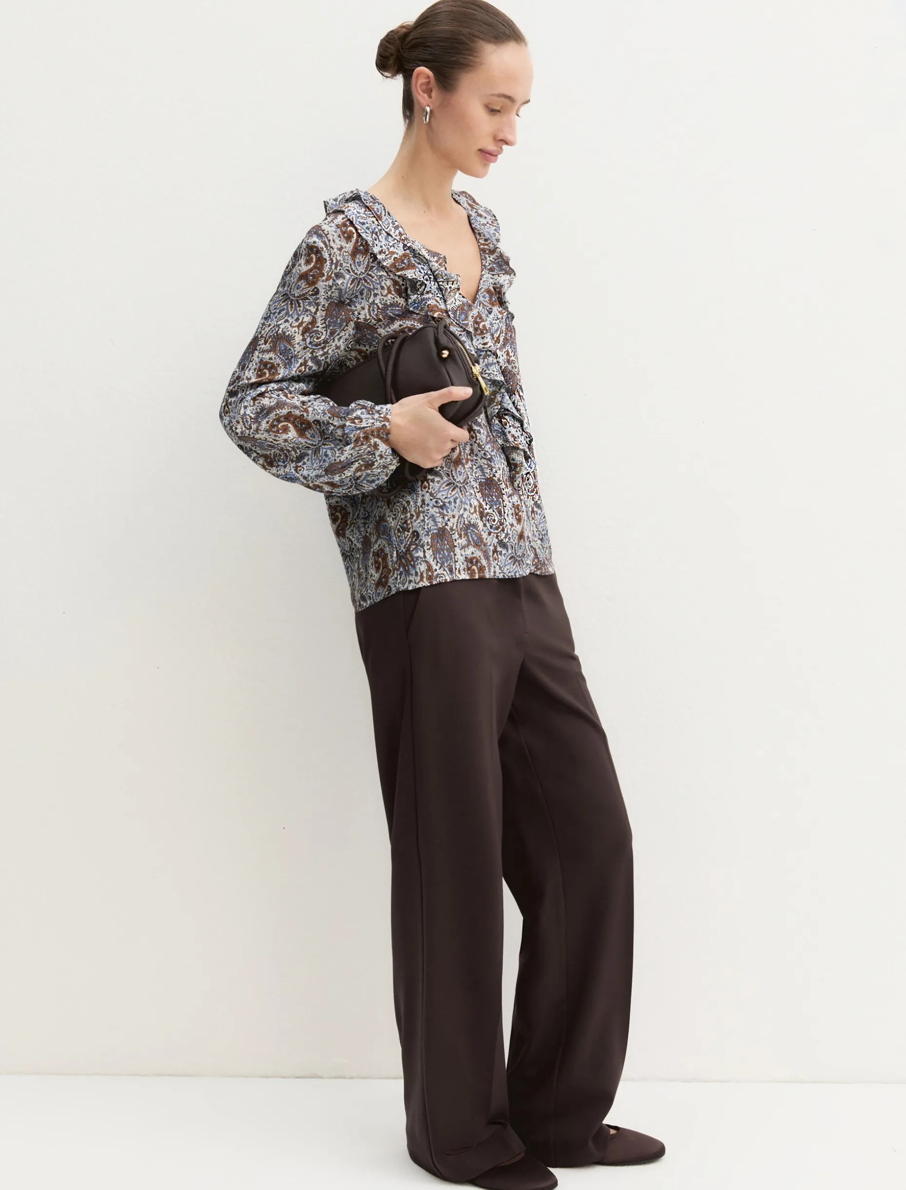 Blusa con volant - BIANCO LANA