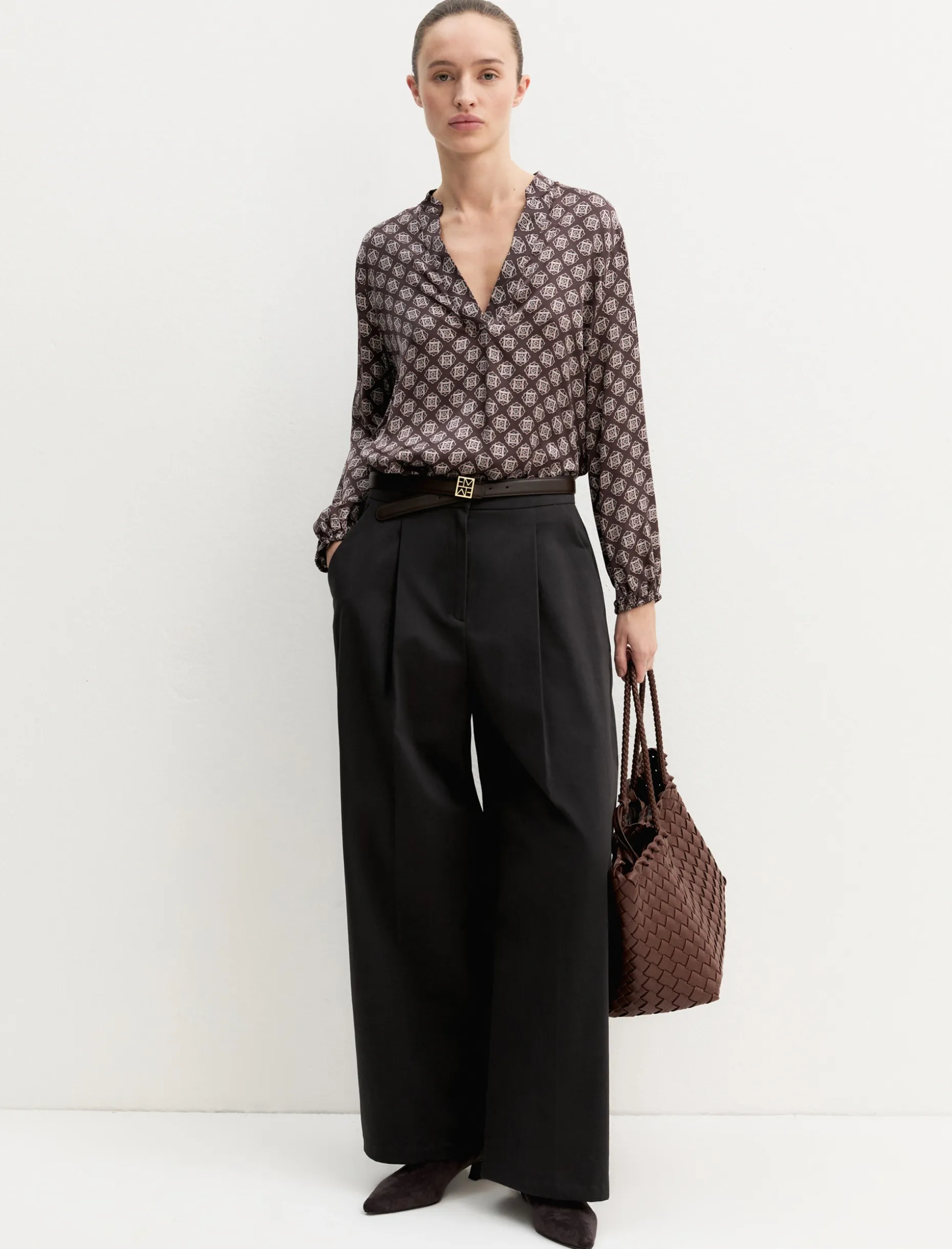 Blusa in raso stampato - TESTA DI MORO