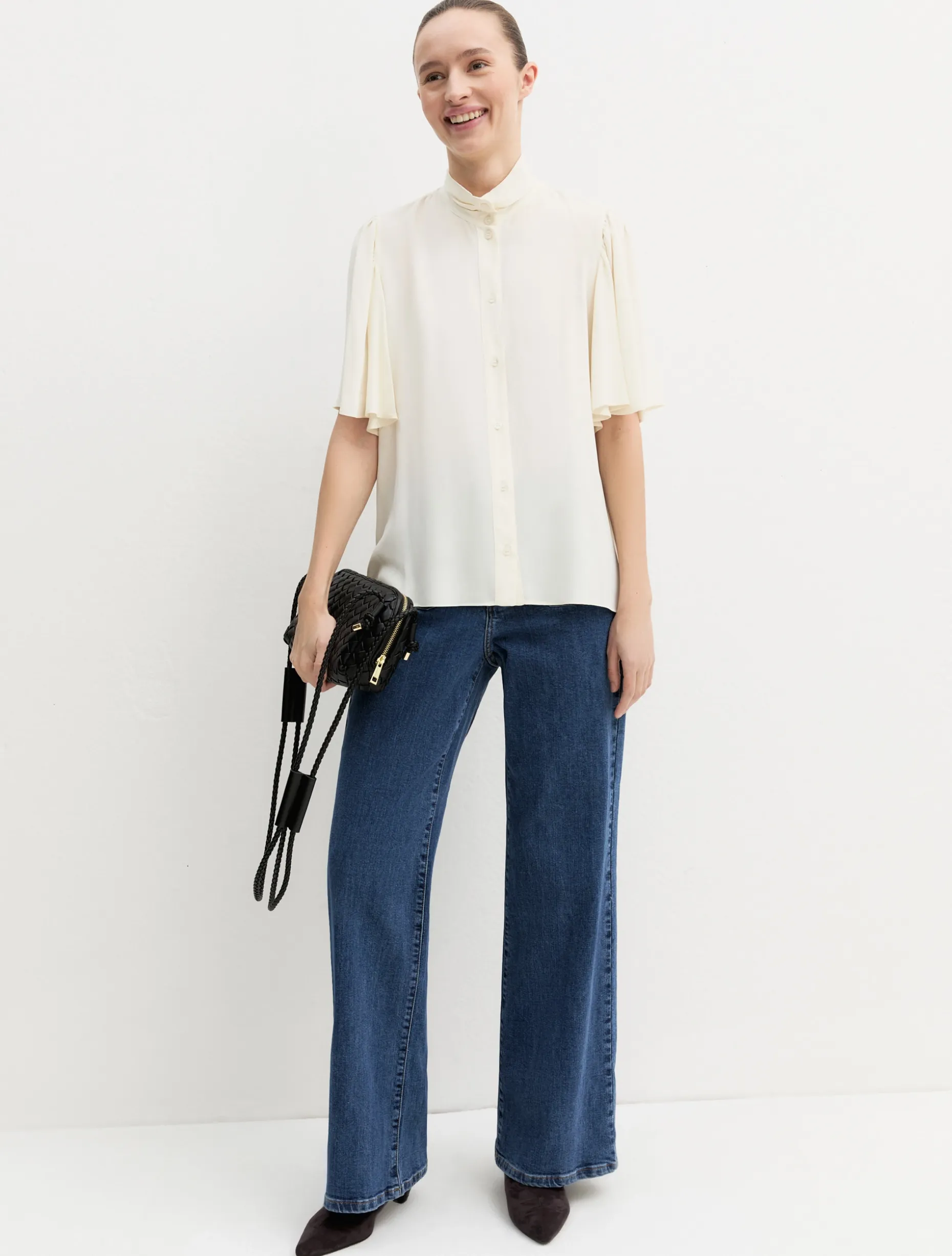 Camicia con maniche a corolla - AVORIO