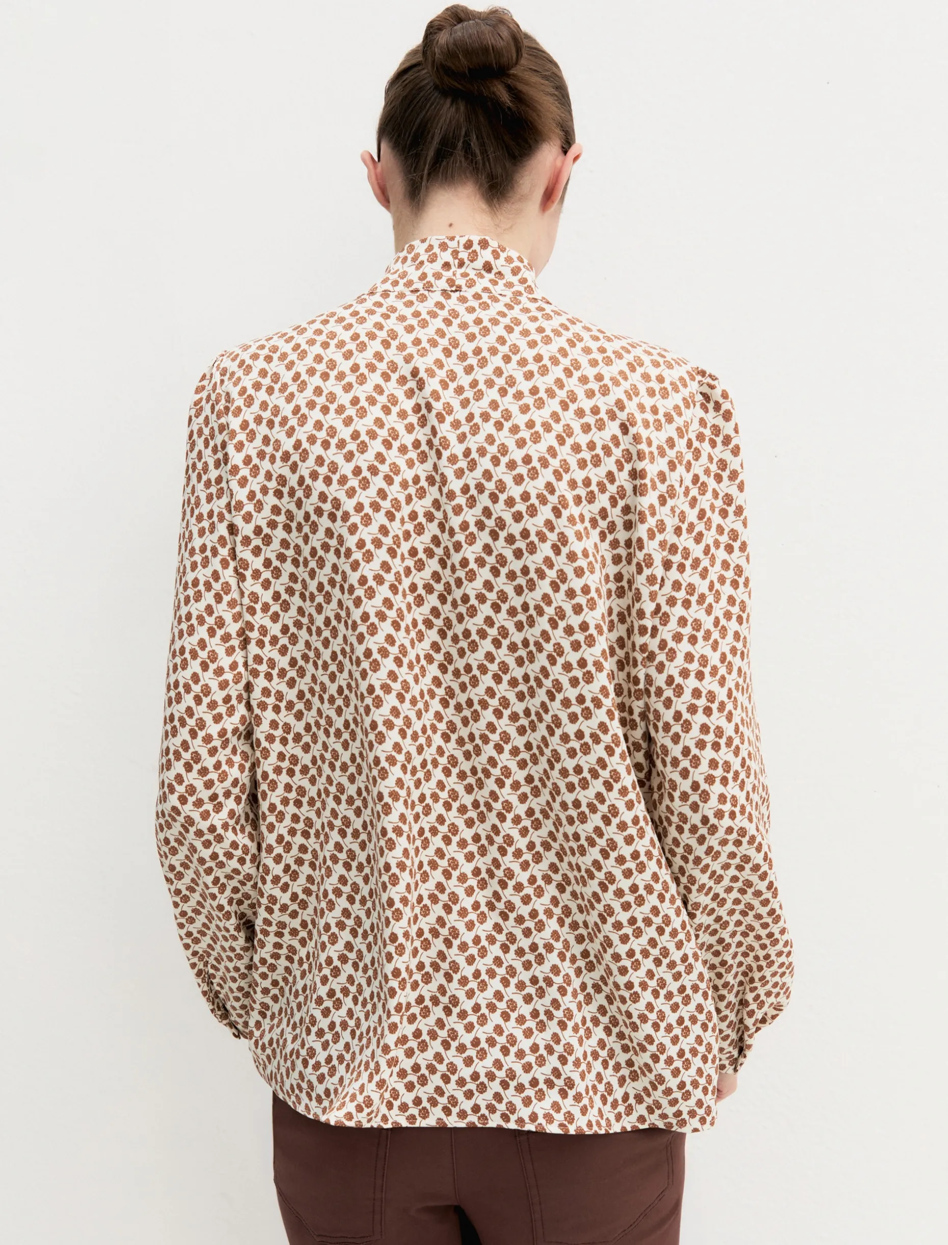 Camicia in crêpe con sciarpina - AVORIO