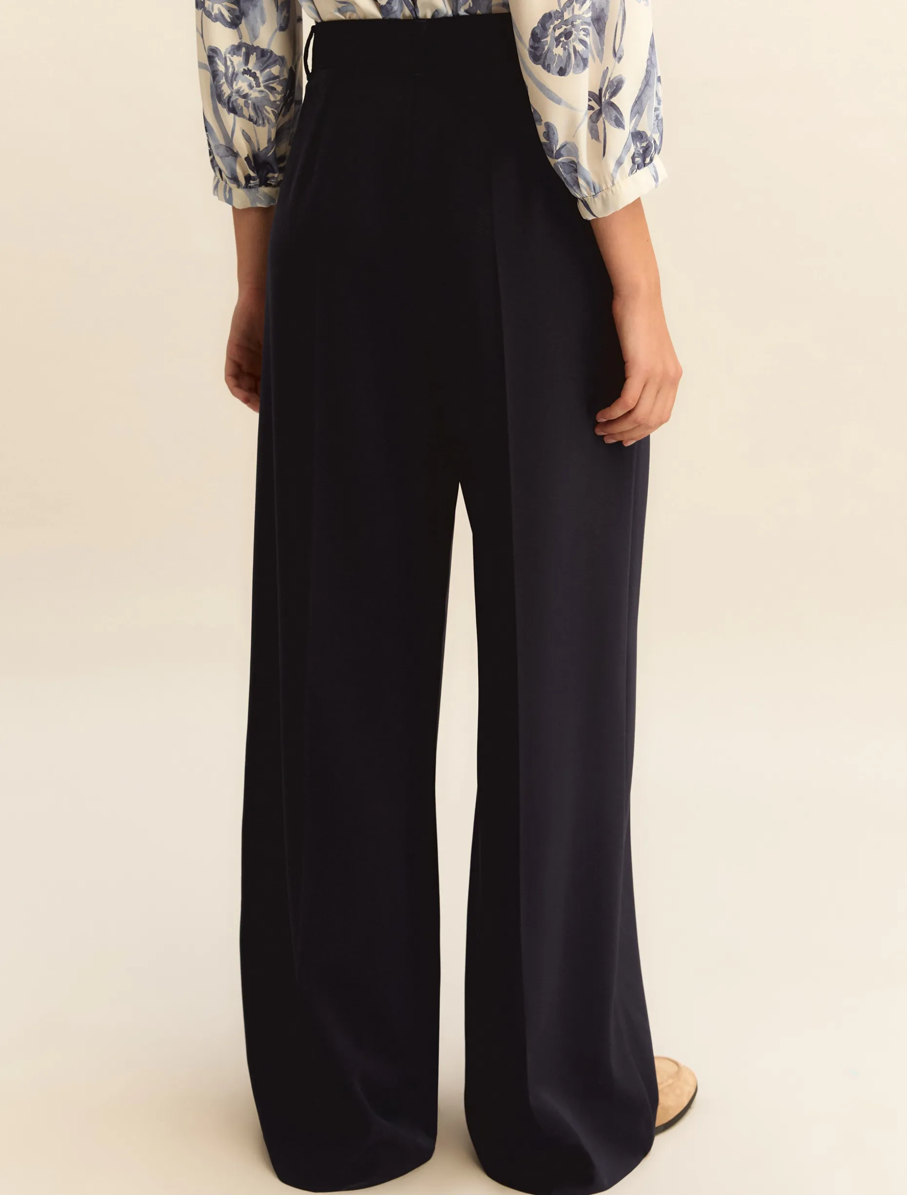 Pantalone ampio in twill stretch - BLU