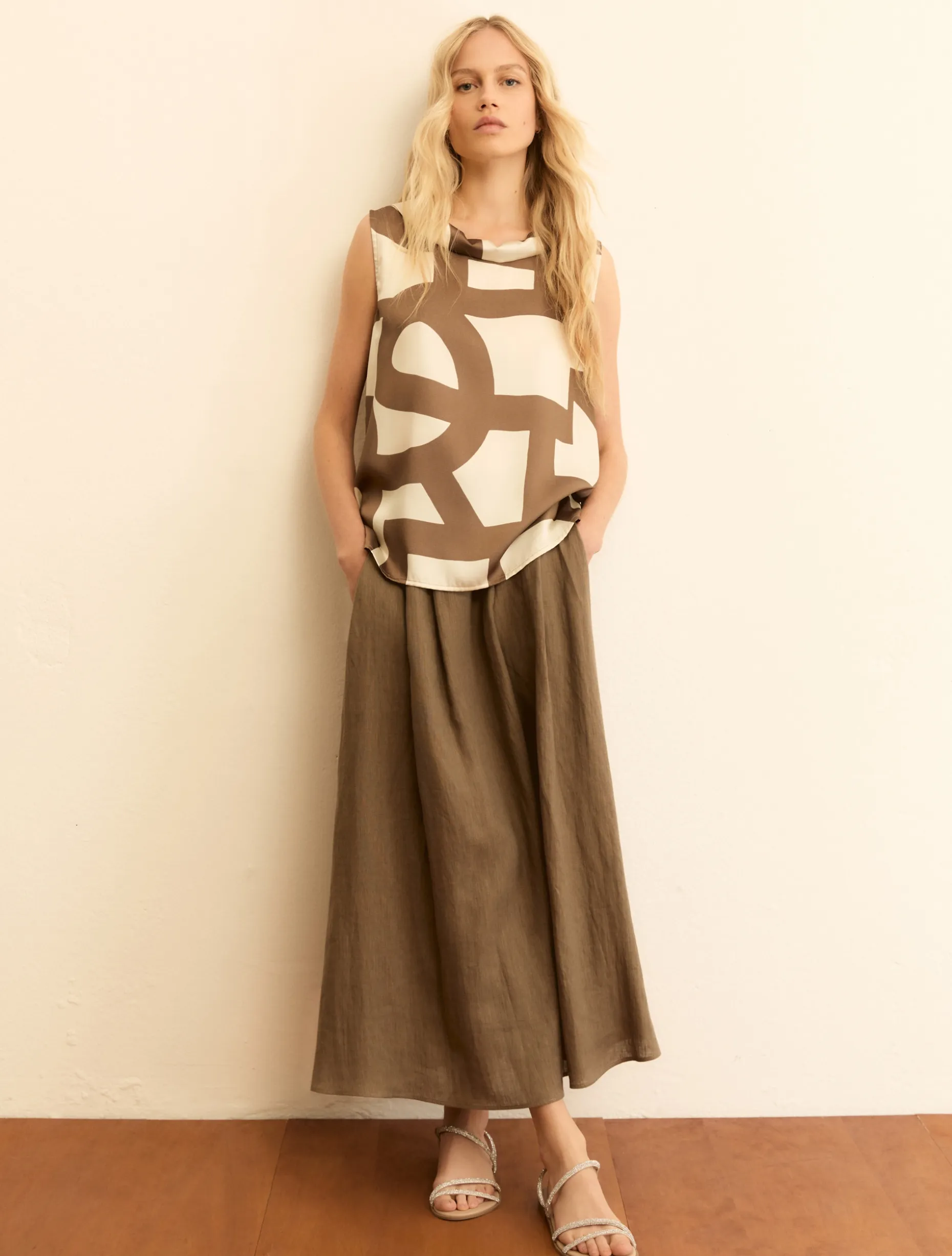Top smanicato in twill - TORTORA