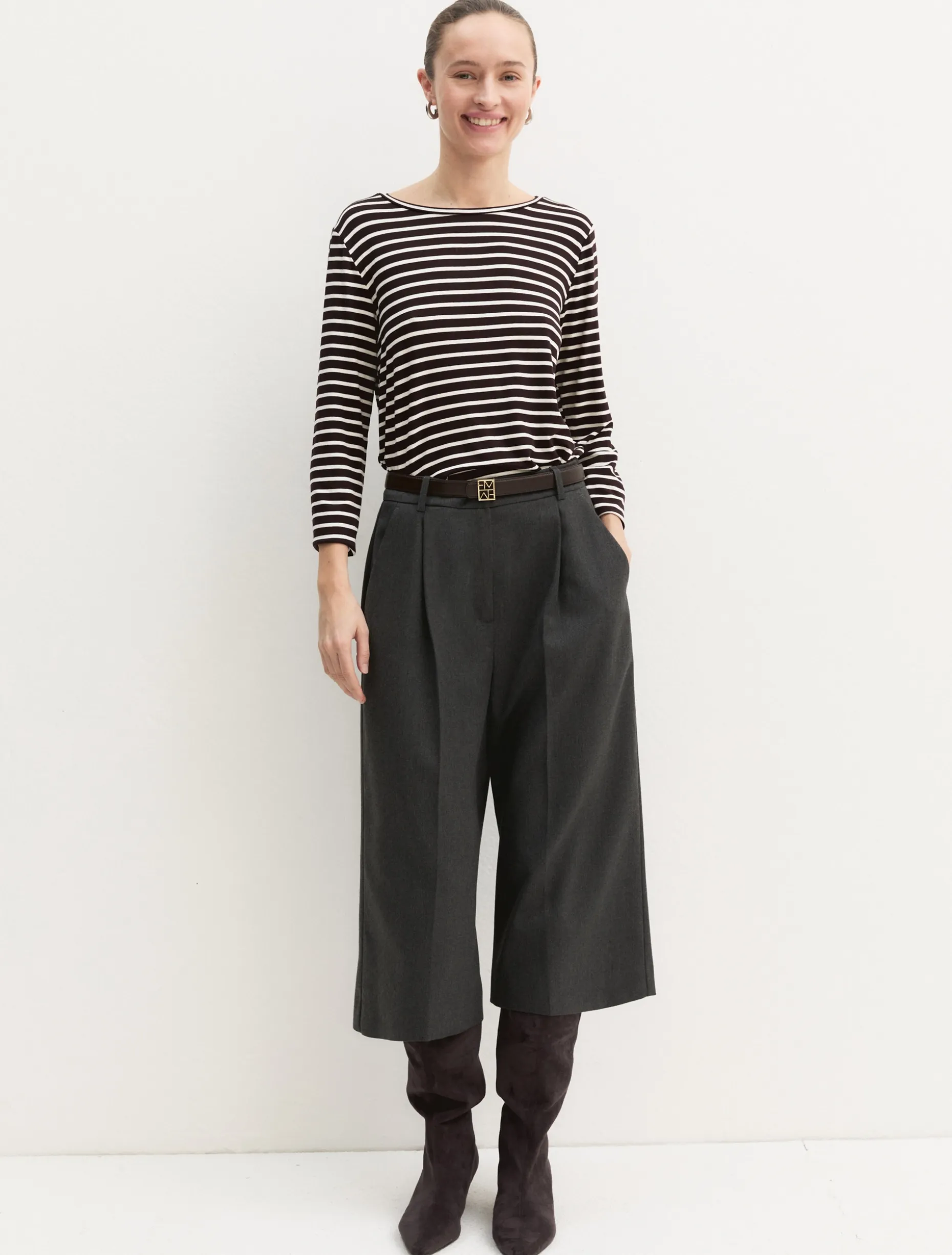 T-shirt in viscosa stretch - MARRONE