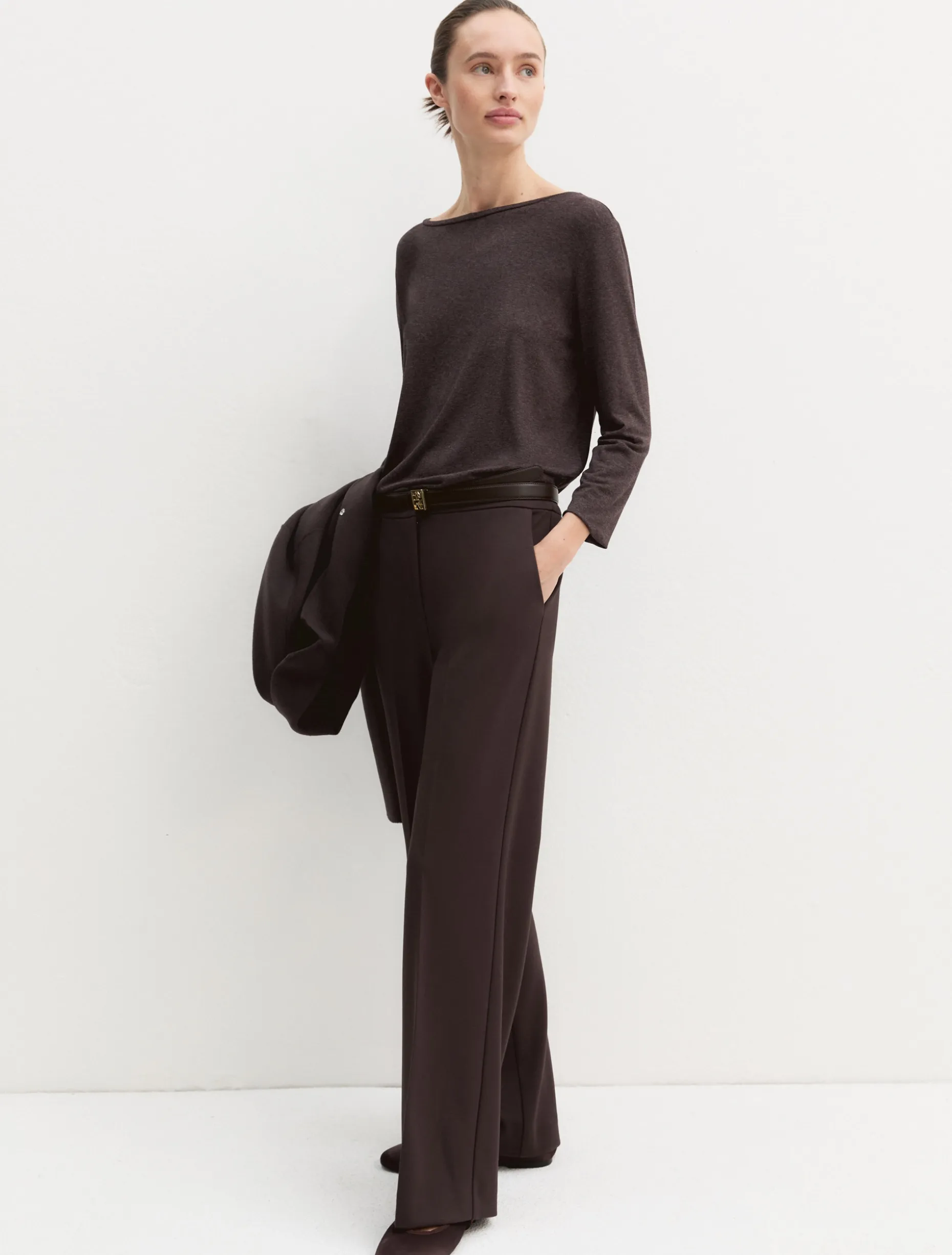 T-shirt in viscosa stretch - MARRONE